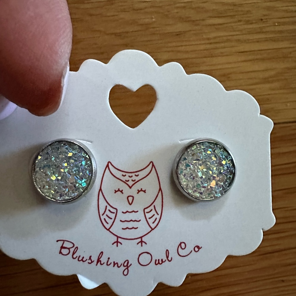 Blushing Owl Company two pairs of sparkling spec stud earrings. Never worn. - Picture 4 of 4